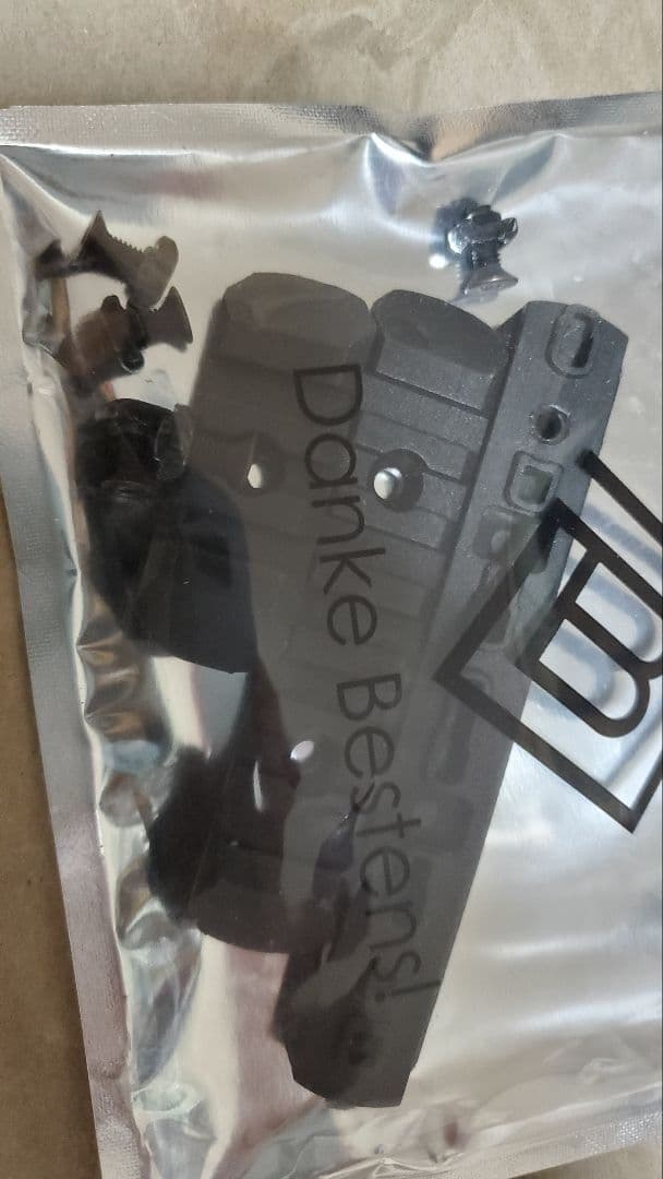 WII TECH マルイ GBB AKM 用 MIDWESTハンドガード+レール