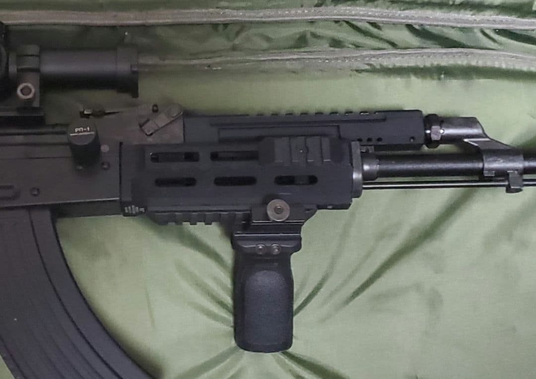 WII TECH マルイ GBB AKM 用 MIDWESTハンドガード+レール