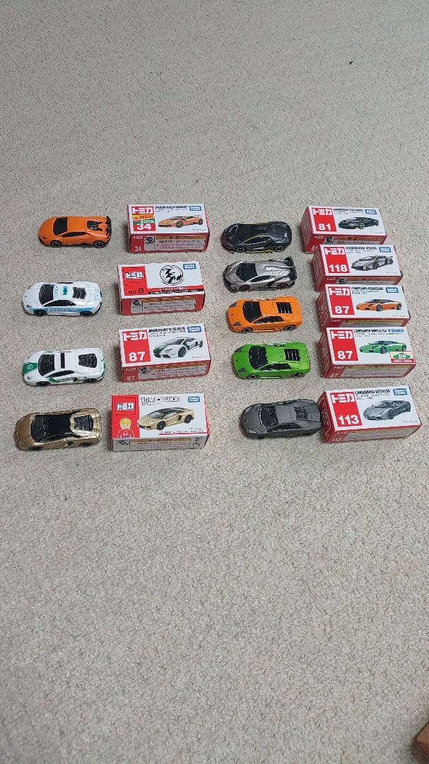 トミカ ランボルギーニ ミニカー