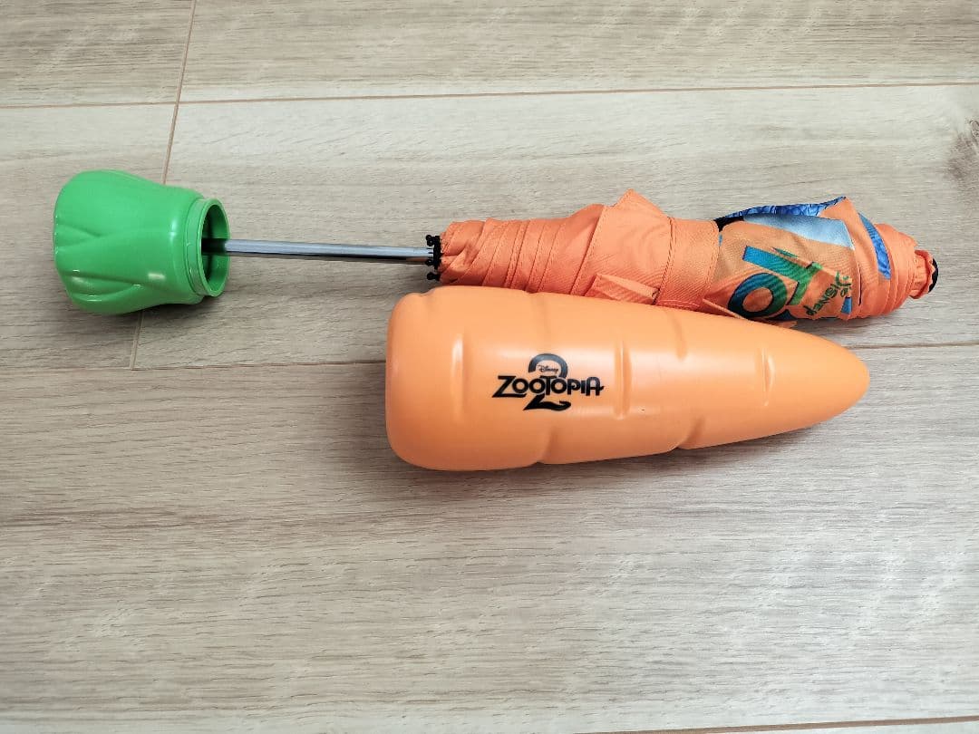 【新品未使用】 ズートピア2 にんじん 折りたたみ傘