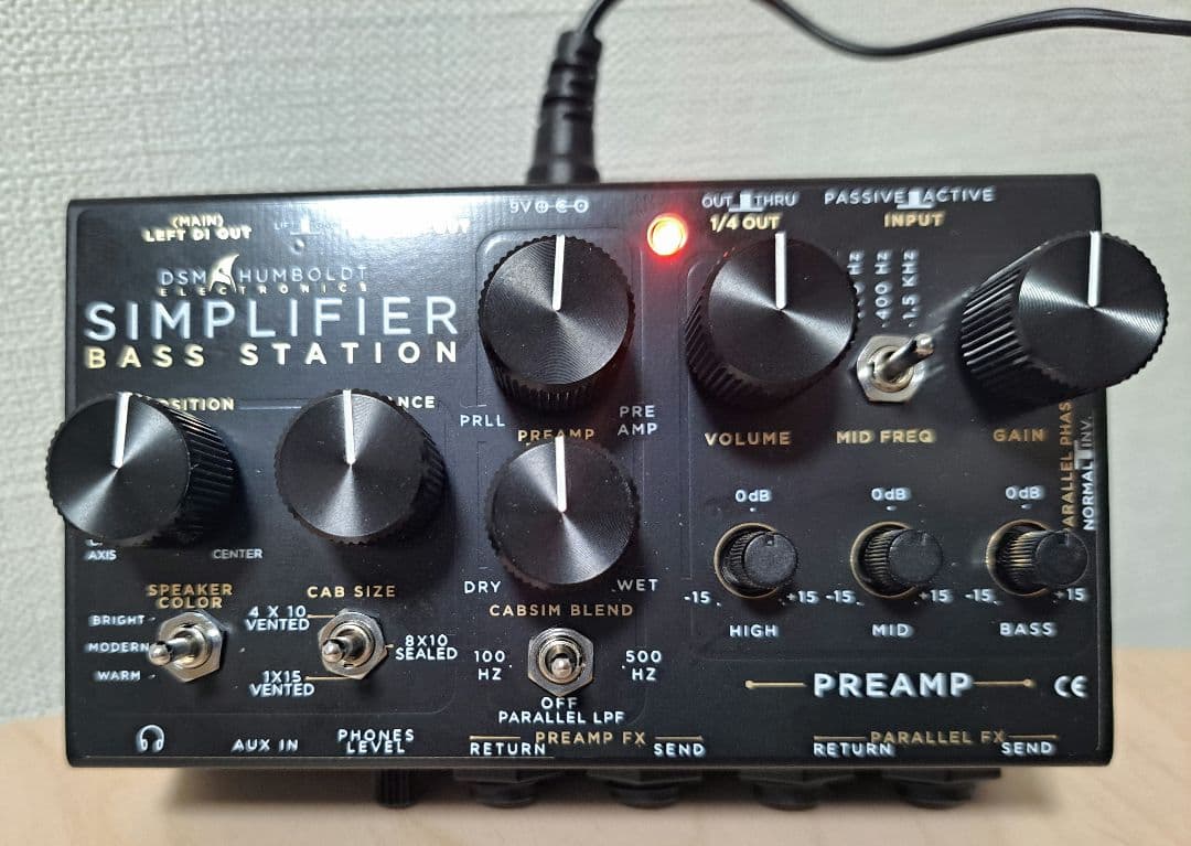 ベース DSM & Humboldt Simplifier Bass Station