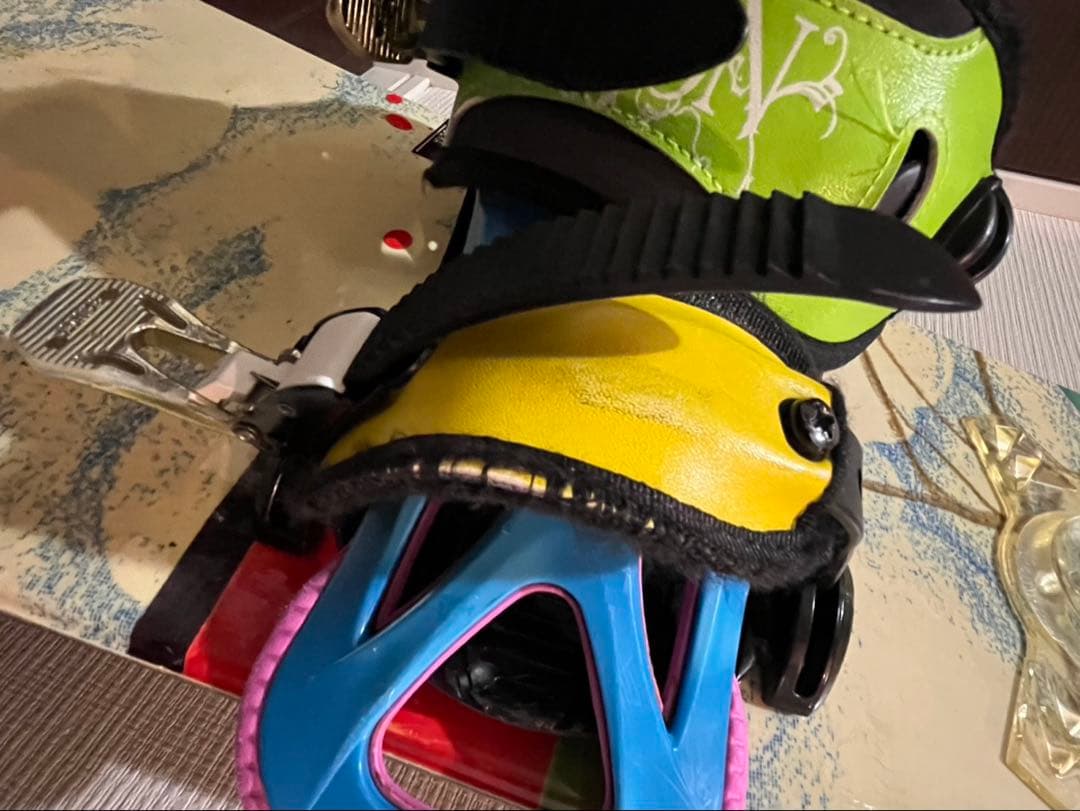 ジュニアスノーボード板　head128㎝