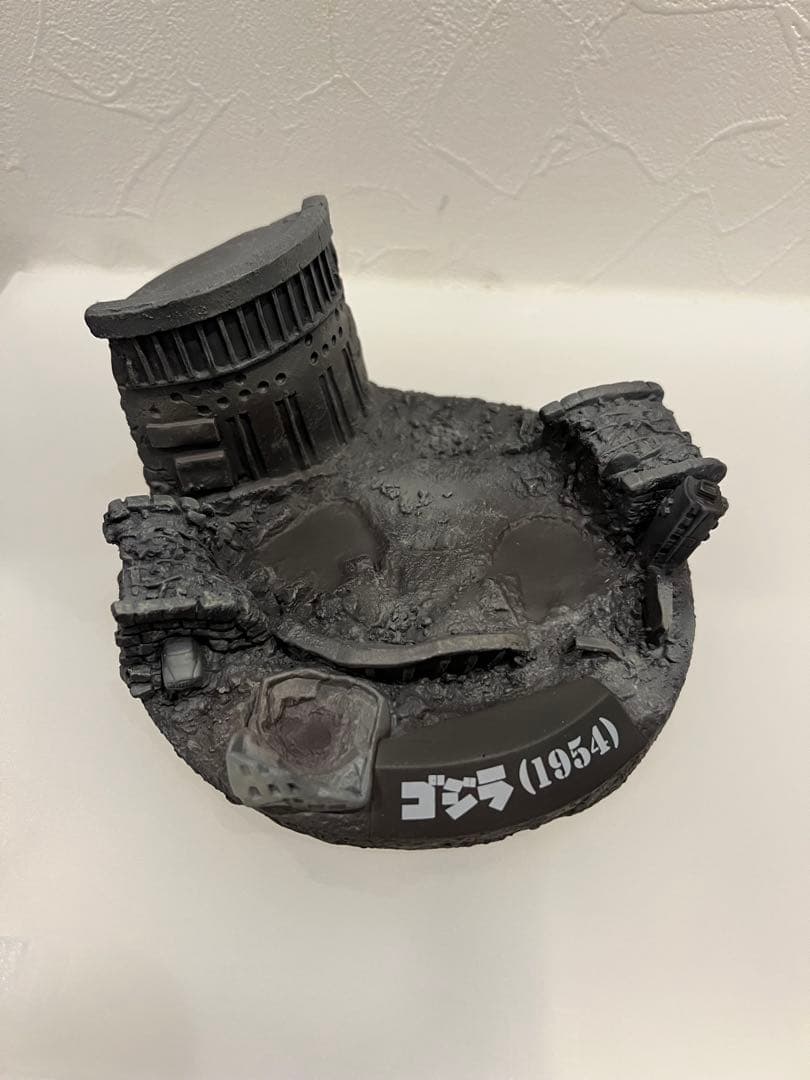 新品同様　デフォリアル　ゴジラ1954　ゴジラストア限定