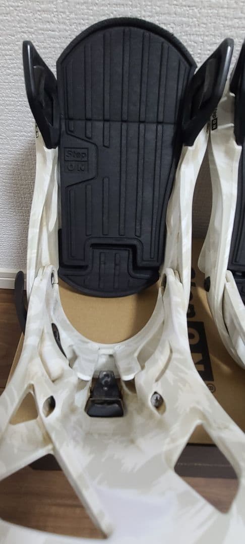 Burtoメンズ ステップオンバインディング Sサイズ ホワイト/ブラック