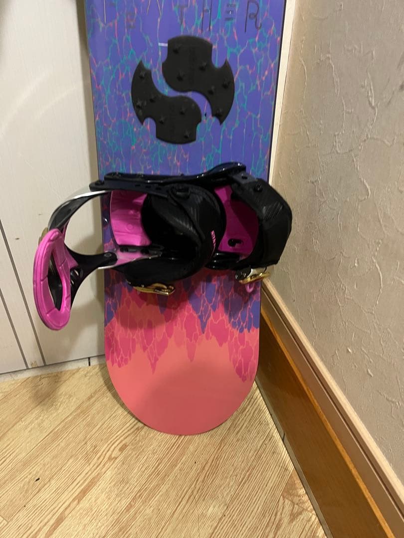 初中級者向けグラトリ、カービングボード！BURTON 140cm