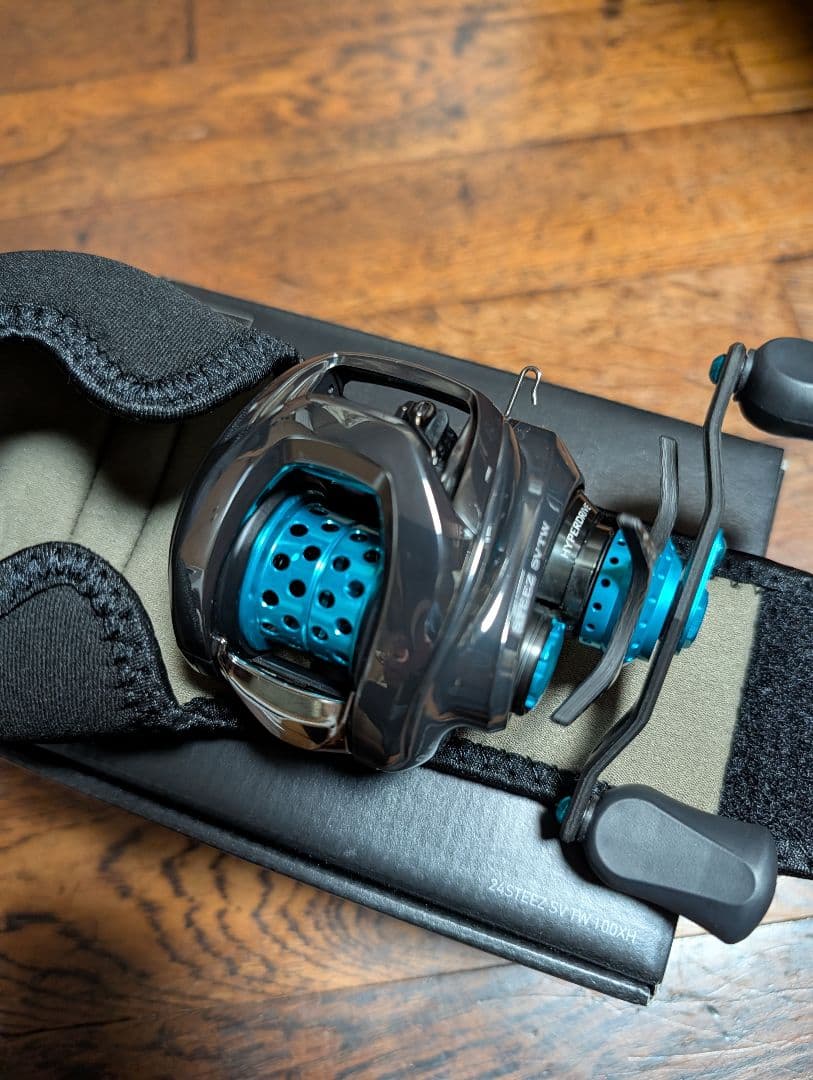 ダイワ 24 スティーズ SV TW 100XH KTFフルカスタム