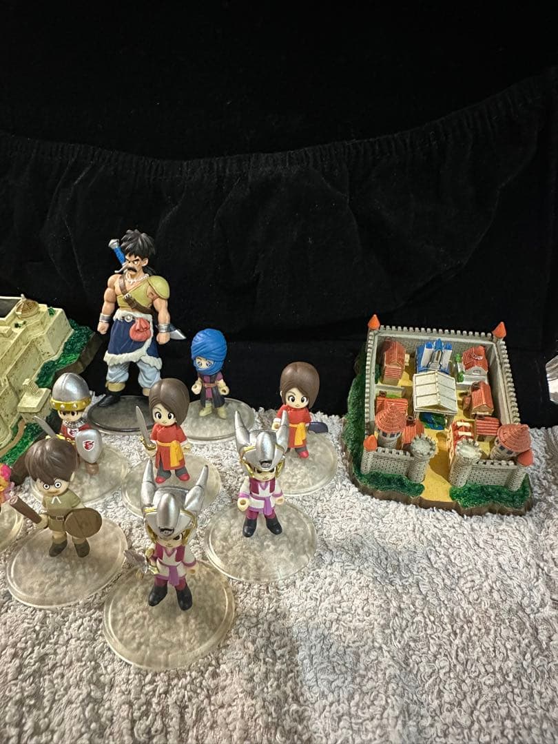 ドラゴンクエスト　クリスタルモンスターズ ドラクエ　フィギュアなど