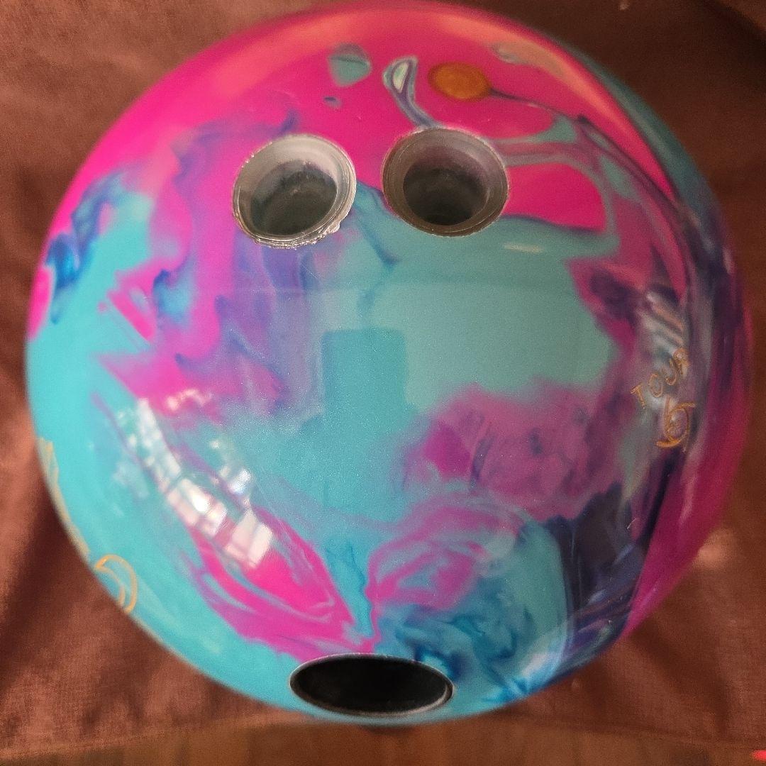 ボウリングボール フィジックス　ツアー