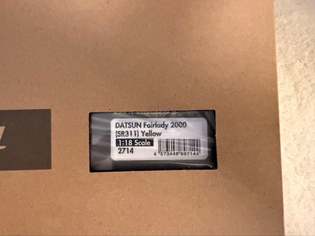 限定80台 イグニッションモデル 1/18 DATSUN フェアレディSR311