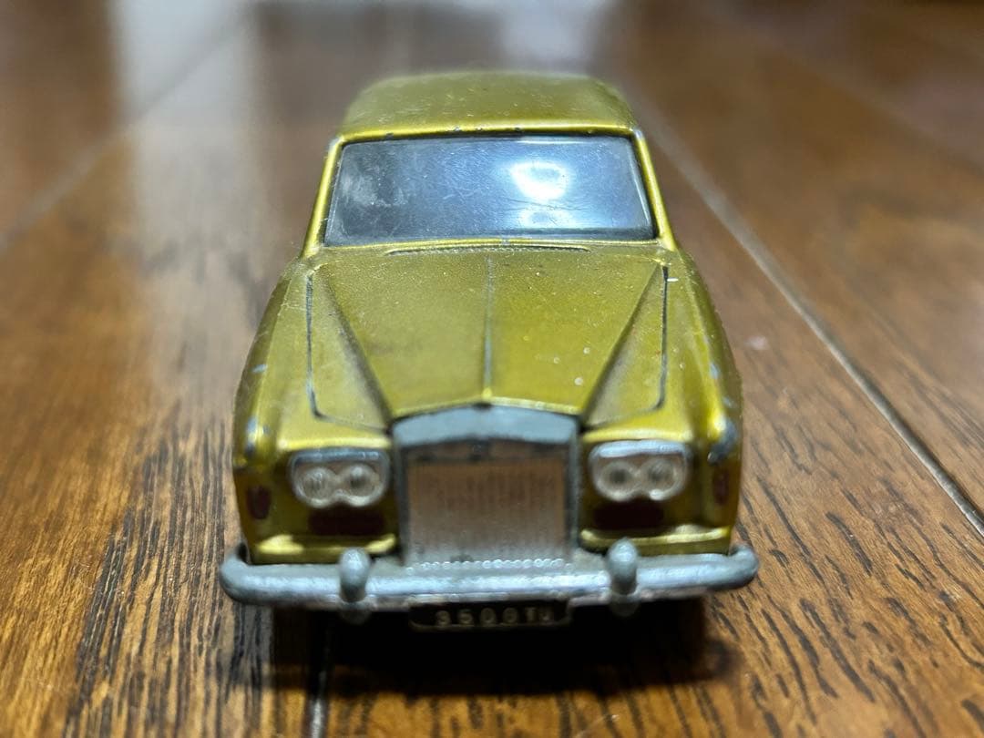 イタリア製　ロールスロイス　シルバーシャドウ