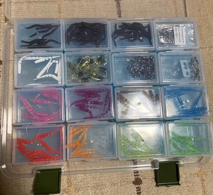 100均で作るワーム ボックスの作り方