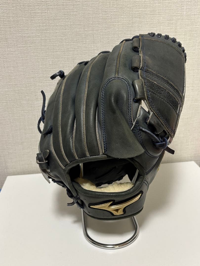 千葉ロッテマリーンズ　唐川侑己投手　プロ支給グラブ