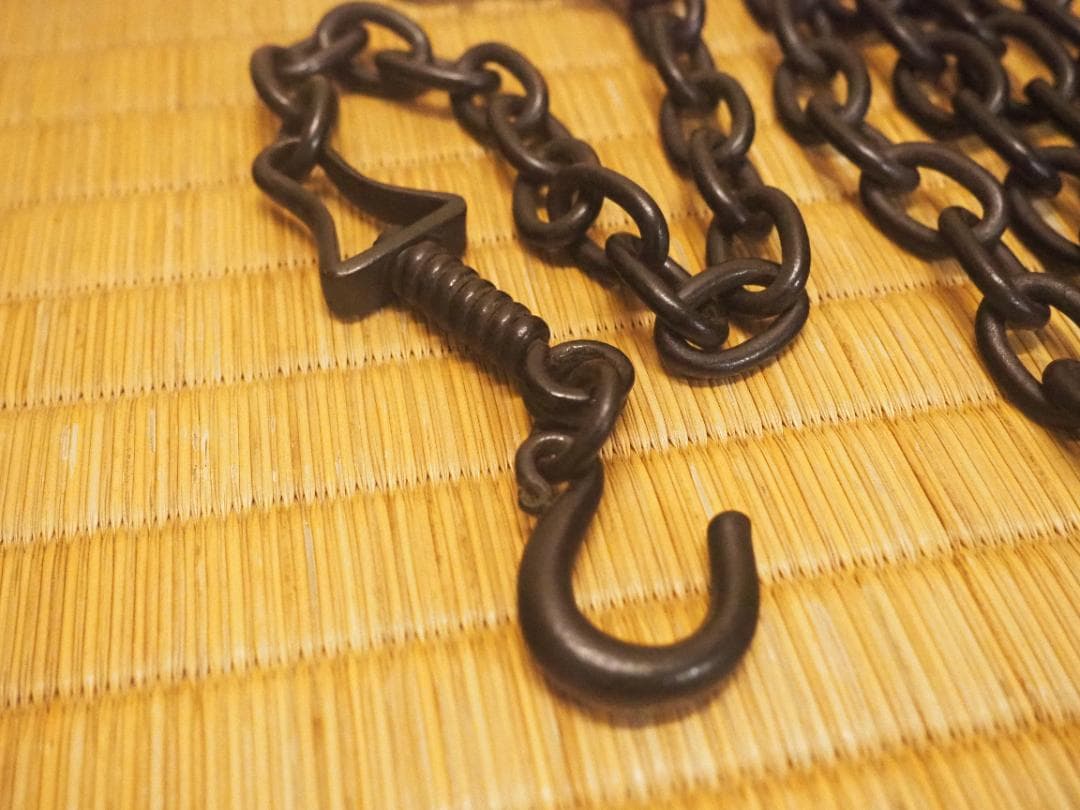 表千家13世即中斎宗左御書付  11代中川浄益造  利休形 釜鎖（共箱）