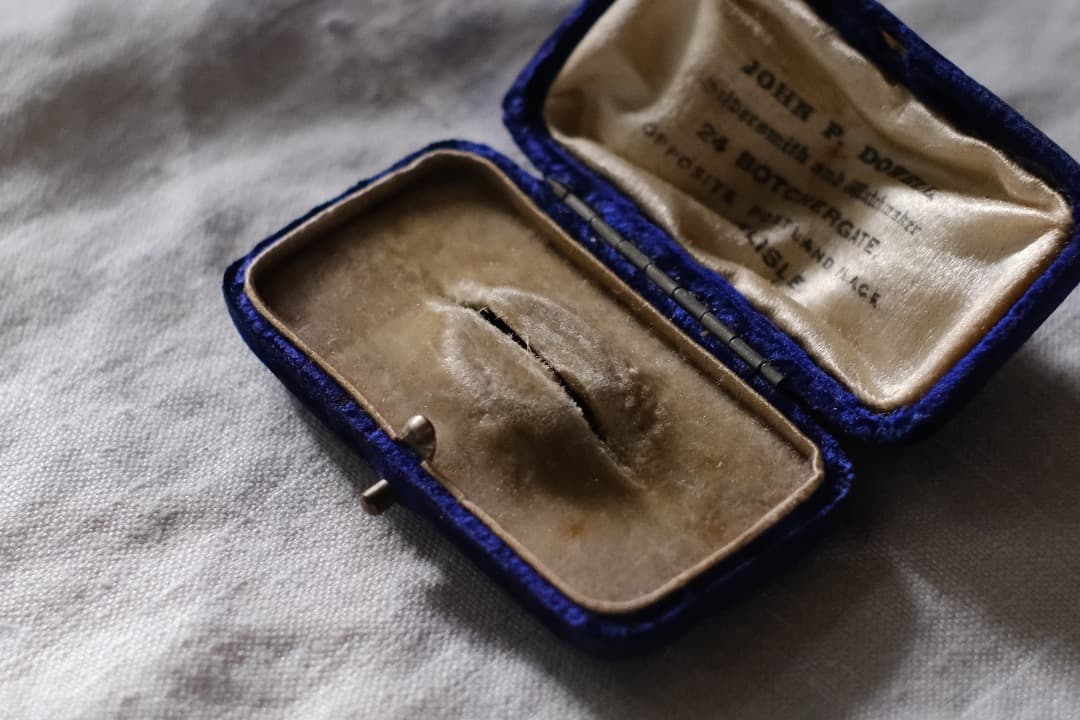 イギリスアンティーク｜ジュエリーボックス（13）