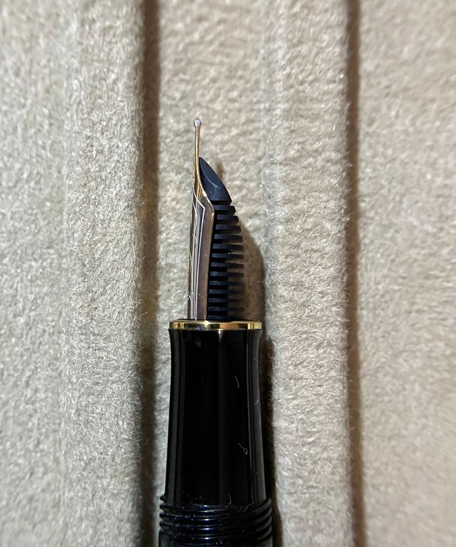 ペリカン M300 EF 18金