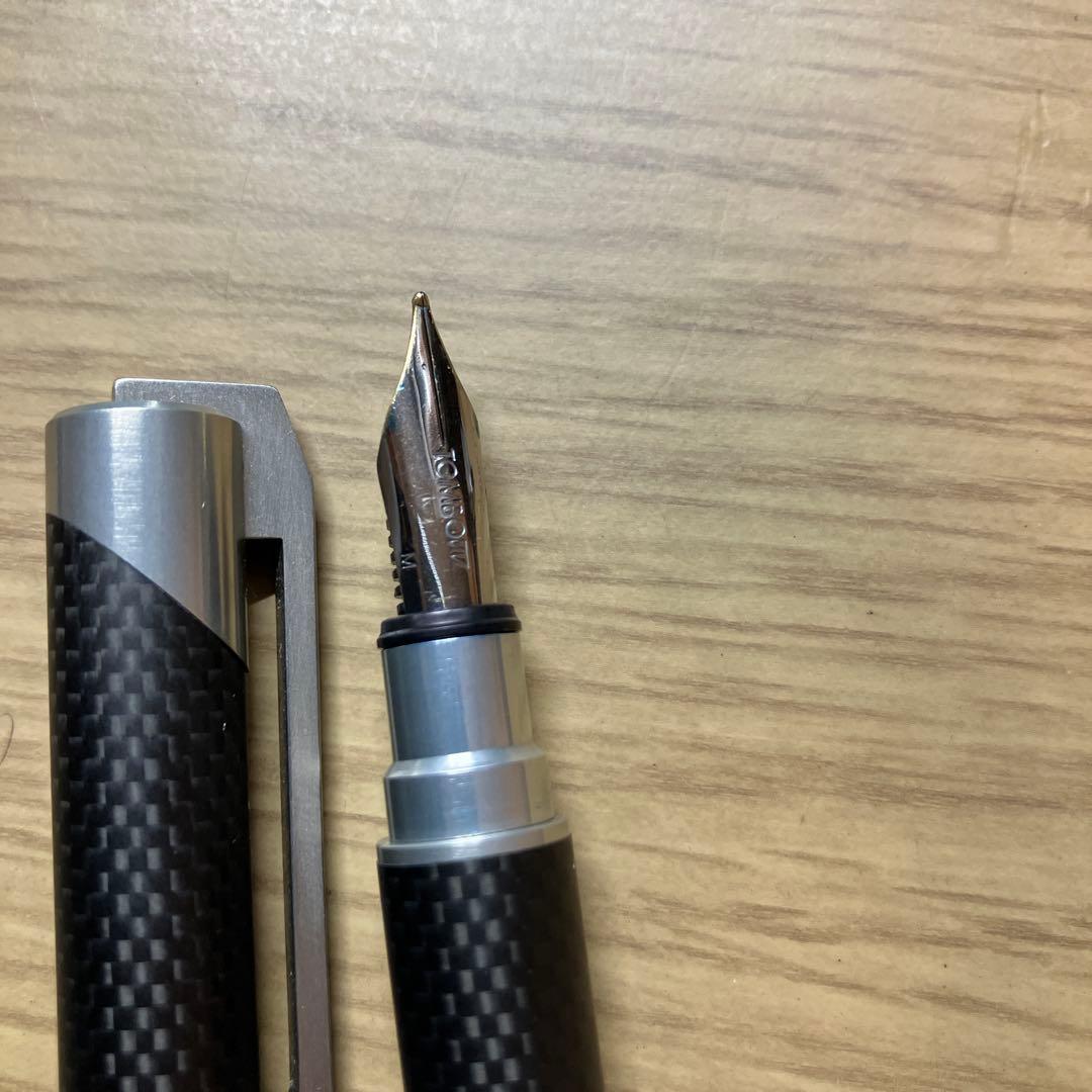 トンボ鉛筆　zoom101 万年筆　中字