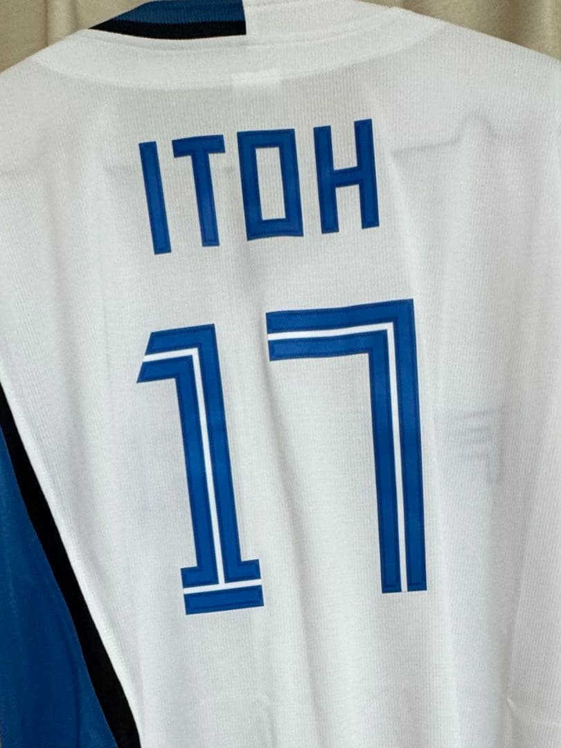 【即購入可　早い者勝ち‼️】北海道日本ハムファイターズ　伊藤大海投手　ユニフォーム