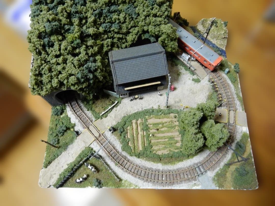 Nゲージミニジオラマ　田舎の駅前風景