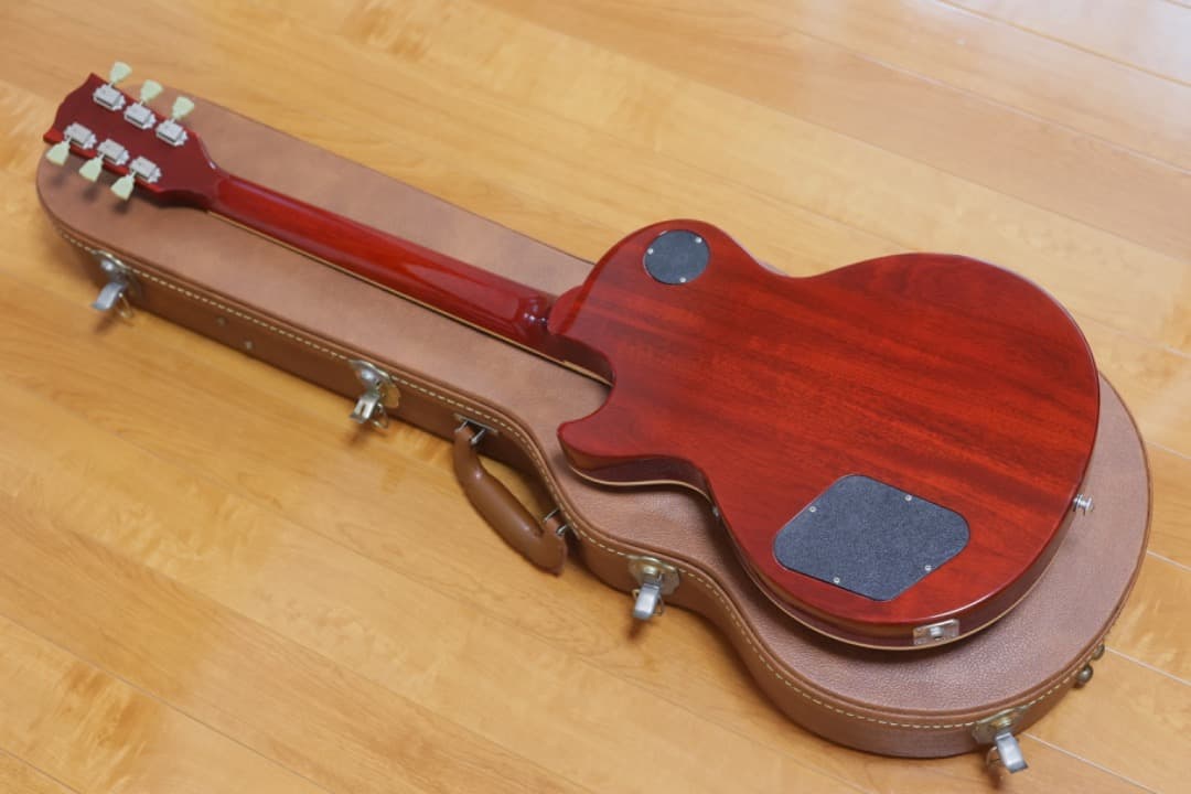 リベリオン　Gibson Les Paul Traditional