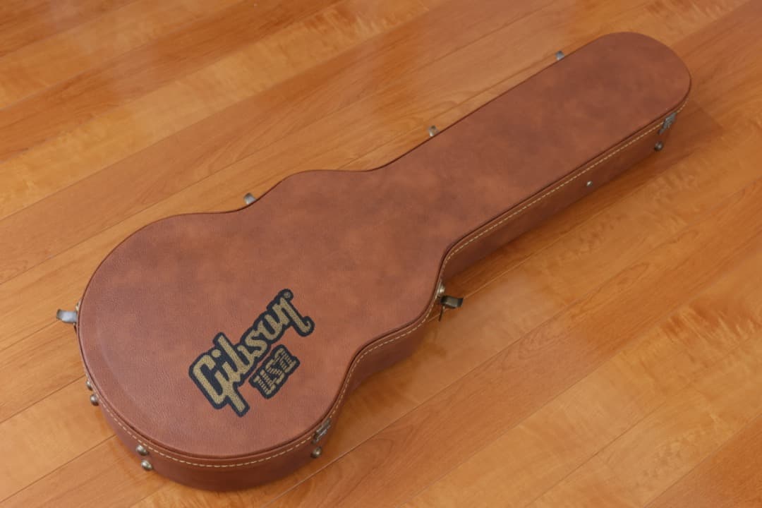 リベリオン　Gibson Les Paul Traditional