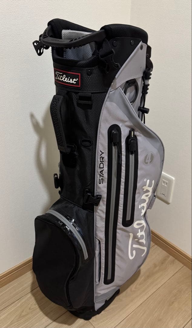 タイトリスト　キャディバック　4分割　訳あり
