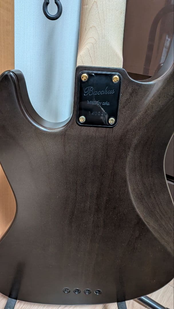 ベース Bacchus Handmade Woodline4-20TH/BEB