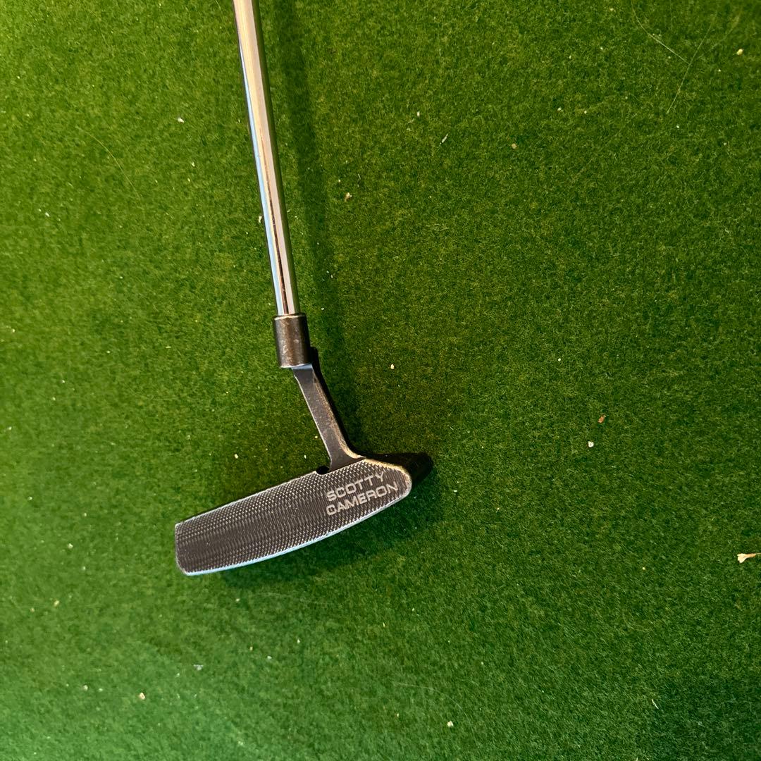 スコッティキャメロン　ニューポート2　ブラックミスト