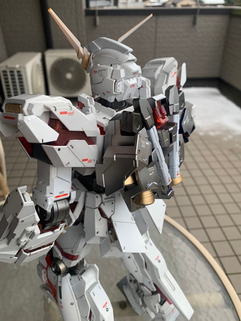 メガサイズ　1/48 ユニコーンガンダム　作成中