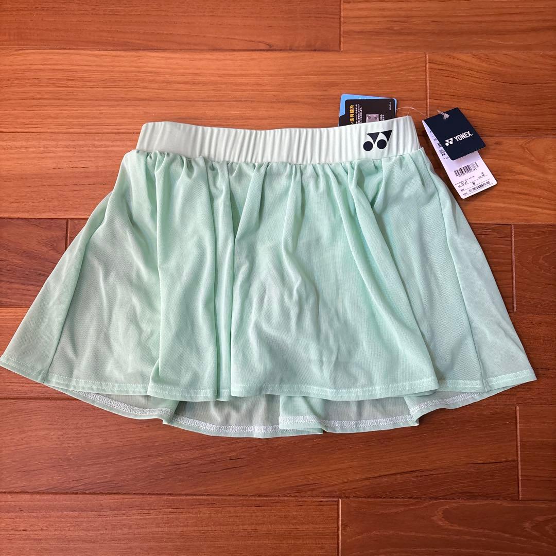新品未使用　ヨネックス ウィメンズスカート　インナースパッツ付　26147
