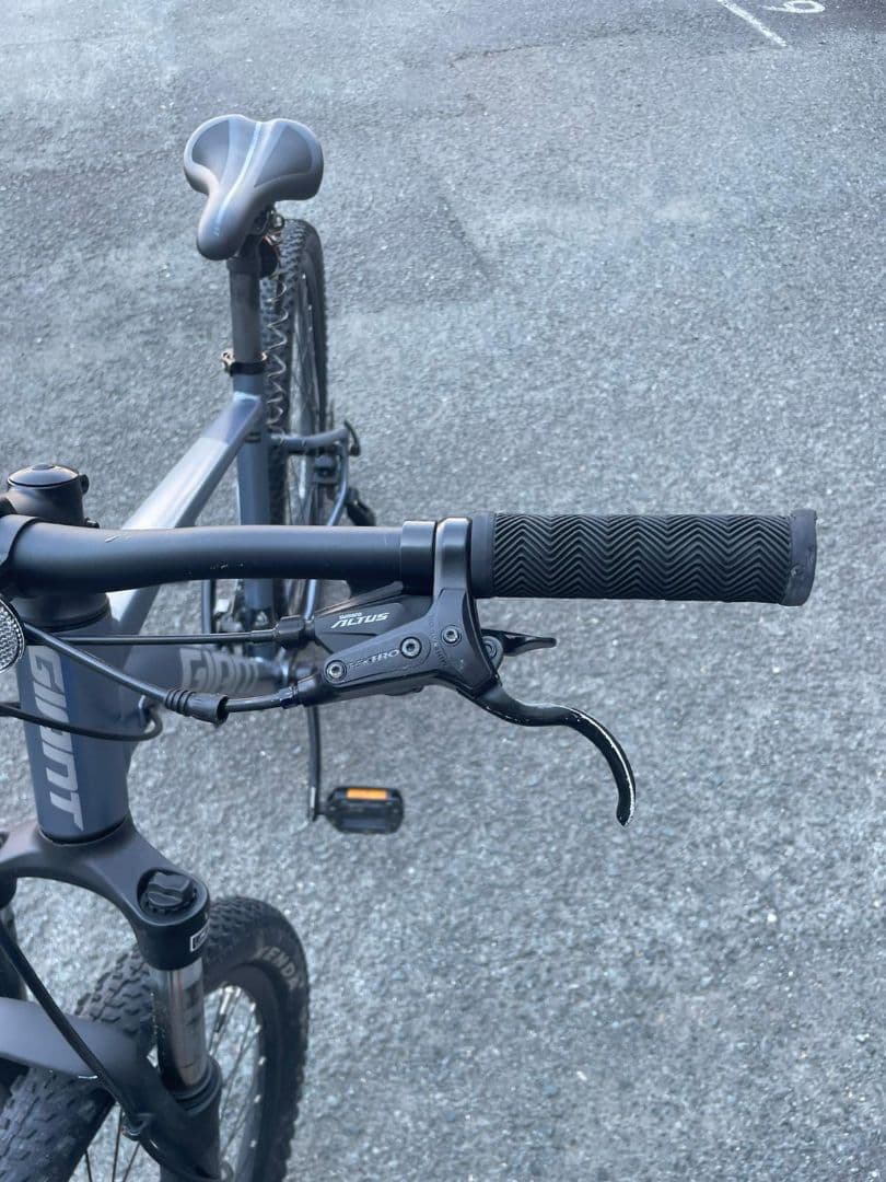 GIANT　TALON　Mサイズ タロン　浜松市引き取限定　MTB　ダート未使用