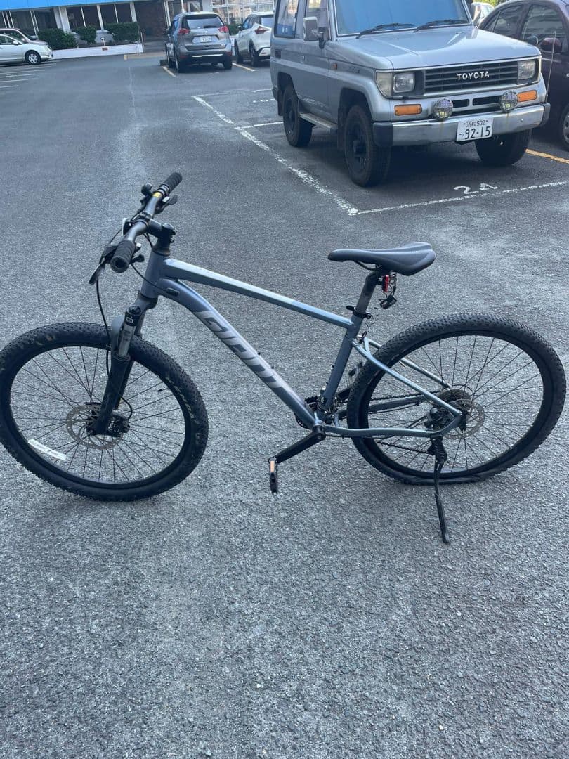 GIANT　TALON　Mサイズ タロン　浜松市引き取限定　MTB　ダート未使用