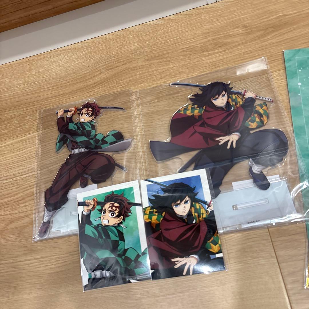 鬼滅の刃　アニプレックスオンラインくじ　C賞ビッグアクリルスタンド　冨岡義勇8点