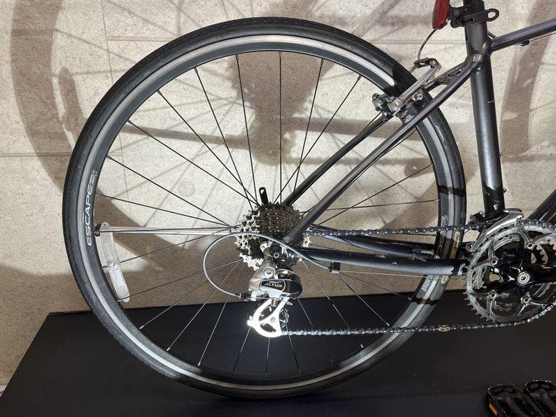 GIANT ESCAPE R3 クロスバイク sizeXS グレーカラー