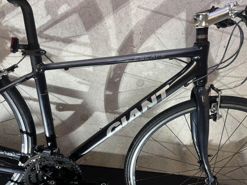 GIANT ESCAPE R3 クロスバイク sizeXS グレーカラー