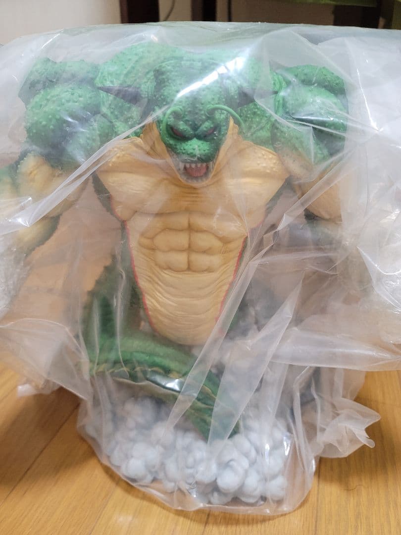 ポルンガラストワンフィギュア