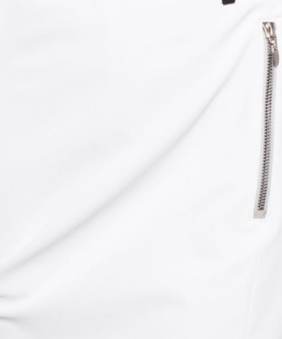 【新品】定価3万　LANVIN SPORT ゴルフ　丈長　スカート　38サイズ