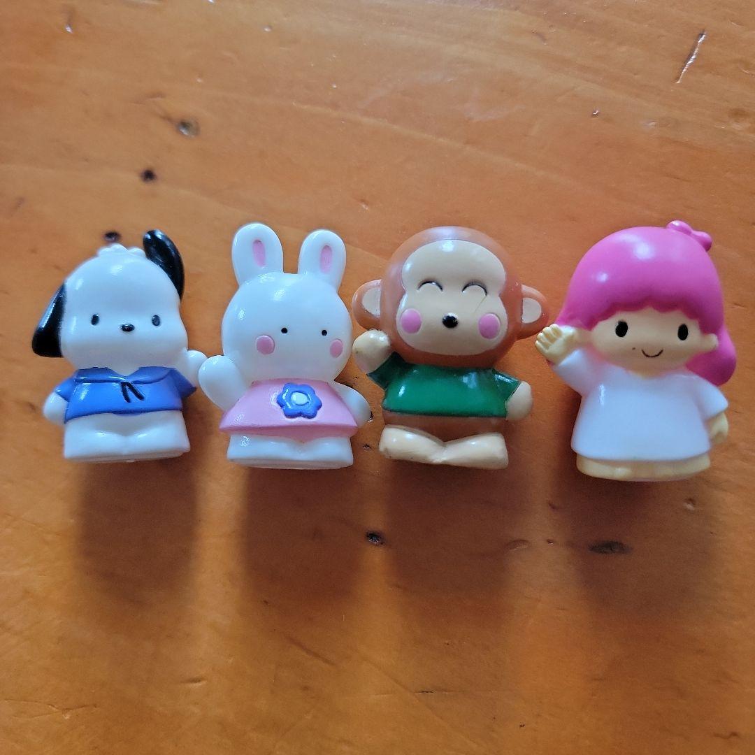 サンリオマスコット4体セット　ポチャッコ　キキララ　チアリーチャム　フィギア