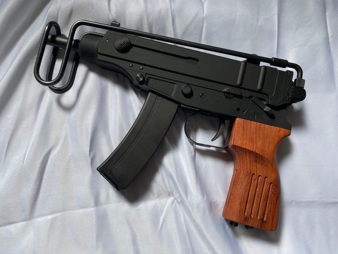 KSC Vz61ヘビーウエイト新品木製グリップ付