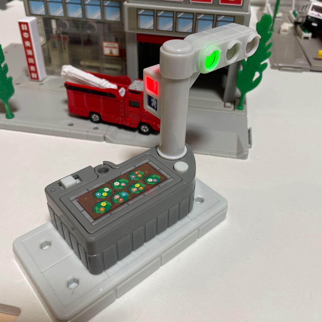 トミカ タウン、ミスド、消防署、郵便局、信号機
