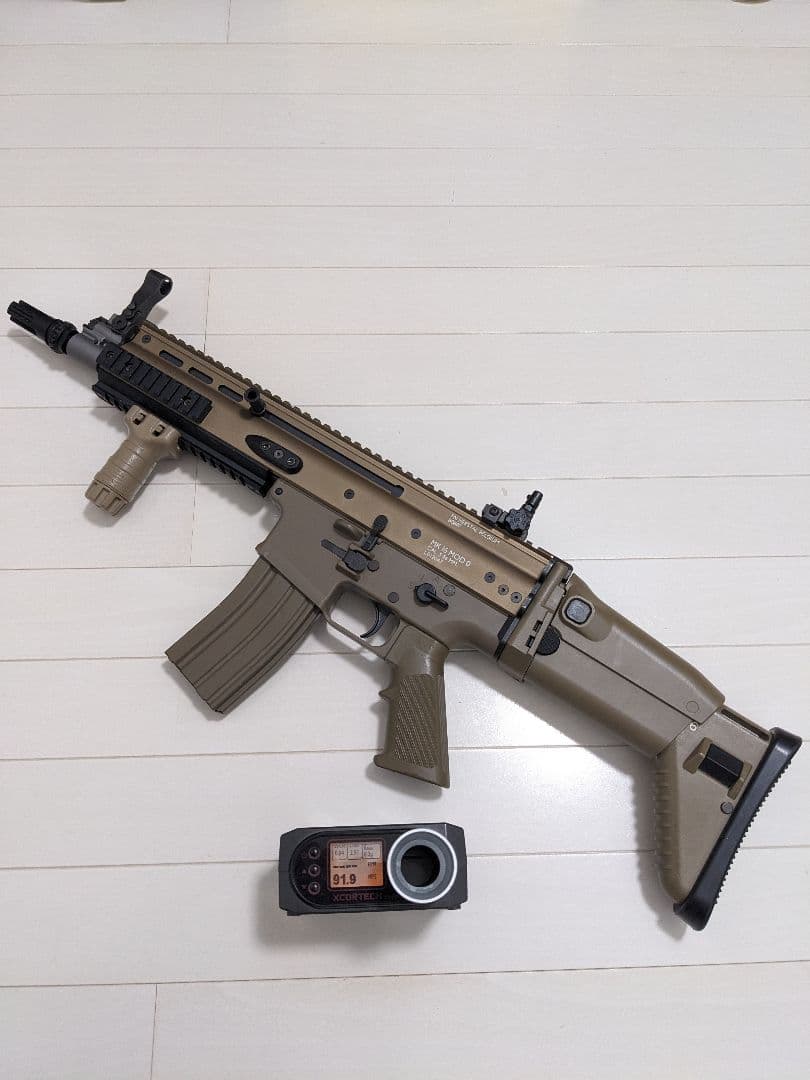 東京マルイ 次世代電動ガンSCAR-L CQC FDE