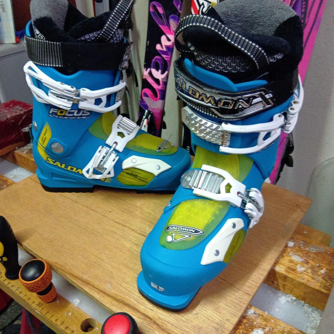 サロモン…メンテナス済 フリースタイル141cm スキー板とスキー靴セット