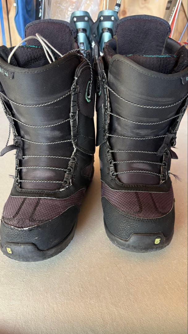 バートン　BURTON RITUAL 25.5 スノーボードブーツ 女性用 黒