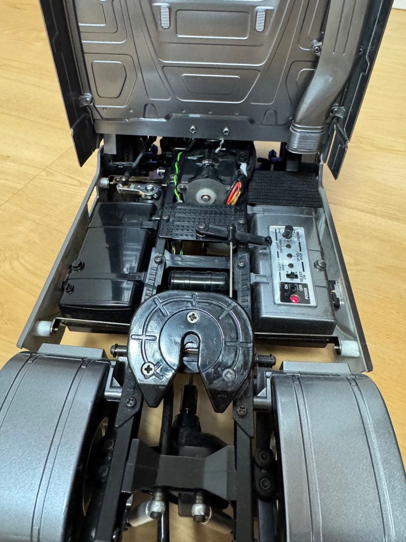 里崎智也　タミヤ　1/14 メルセデス・ベンツ トレーラー