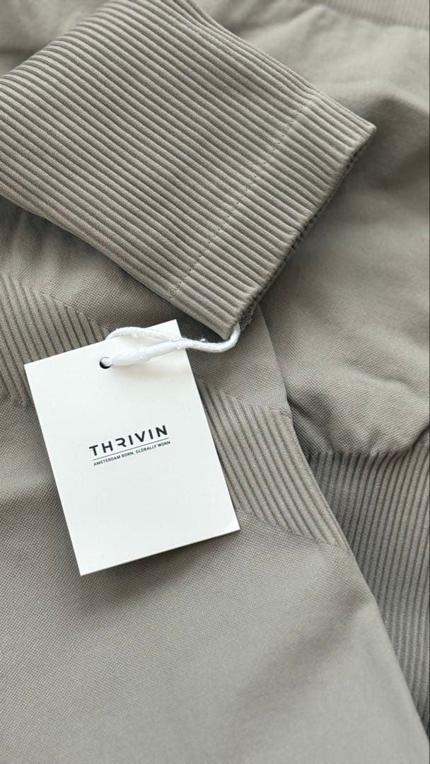 THRIVIN ヒップリフトサポートレギンス