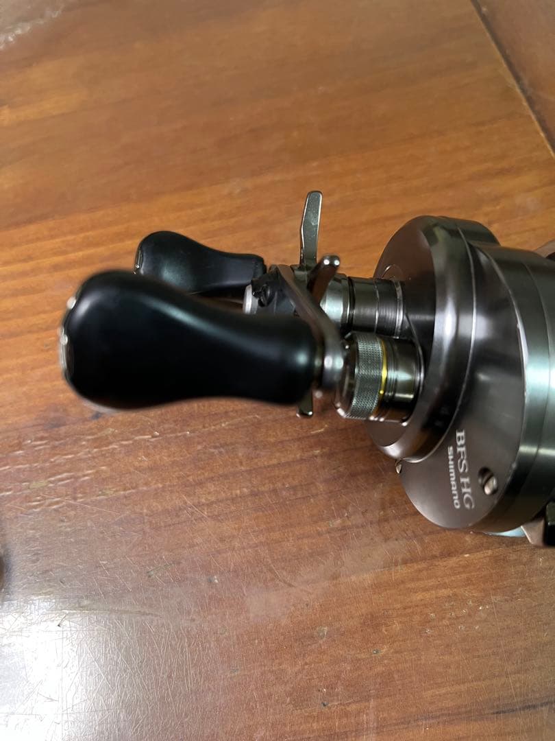 SHIMANO 17CALCUTTA CONQUEST BFS HG 左ハンドル