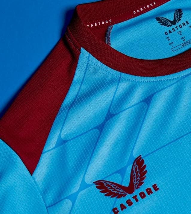 フェイエノールト 上田綺世　PRO サード（M）2025-26