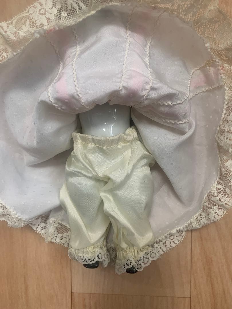 アンティークドール　人形　フランスの人形