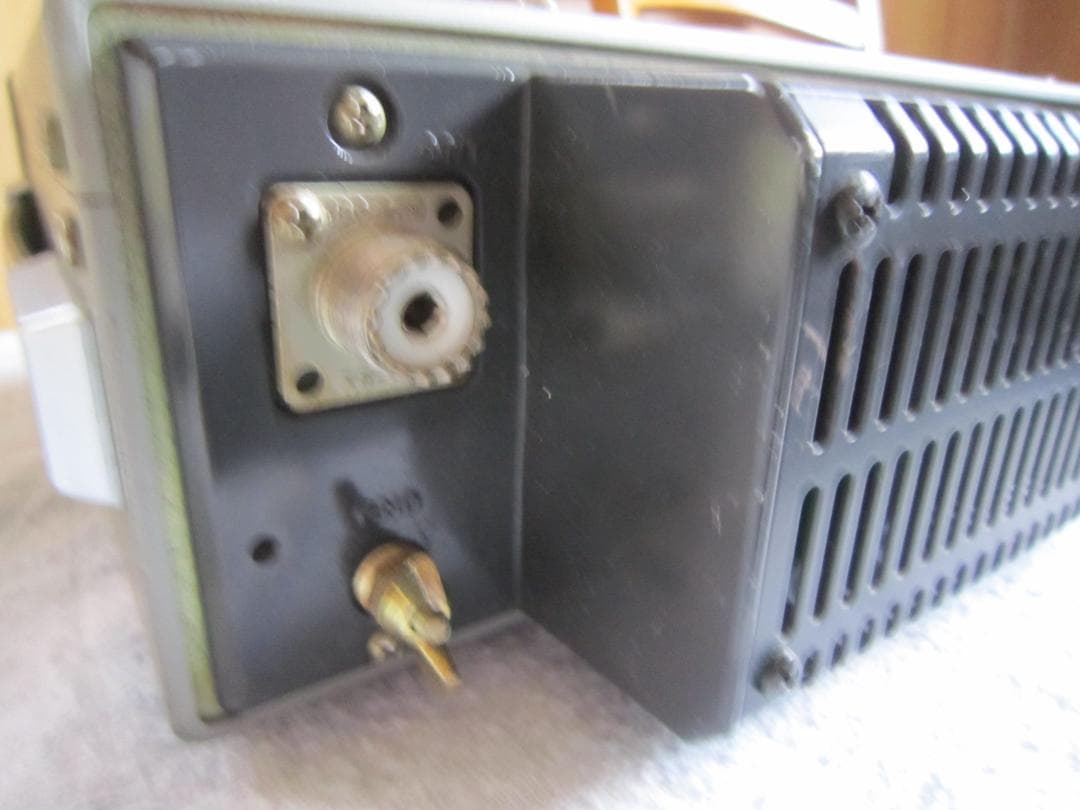 現状品　KENWOOD　TS-811D　430MHｚ　オールモード　25W機