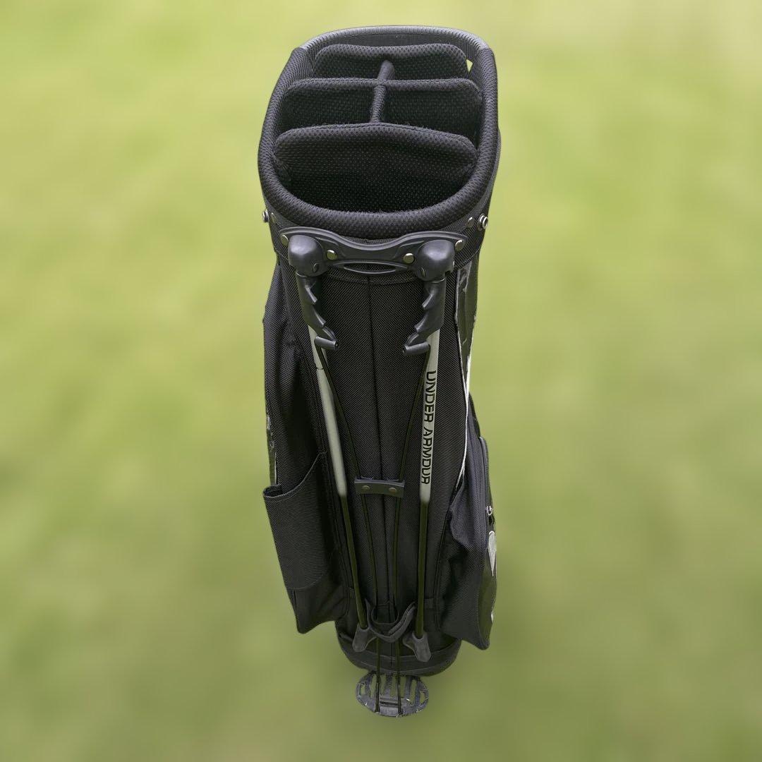 希少　アンダーアーマー　キャディーバッグ　ゴルフバッグ　ブラック