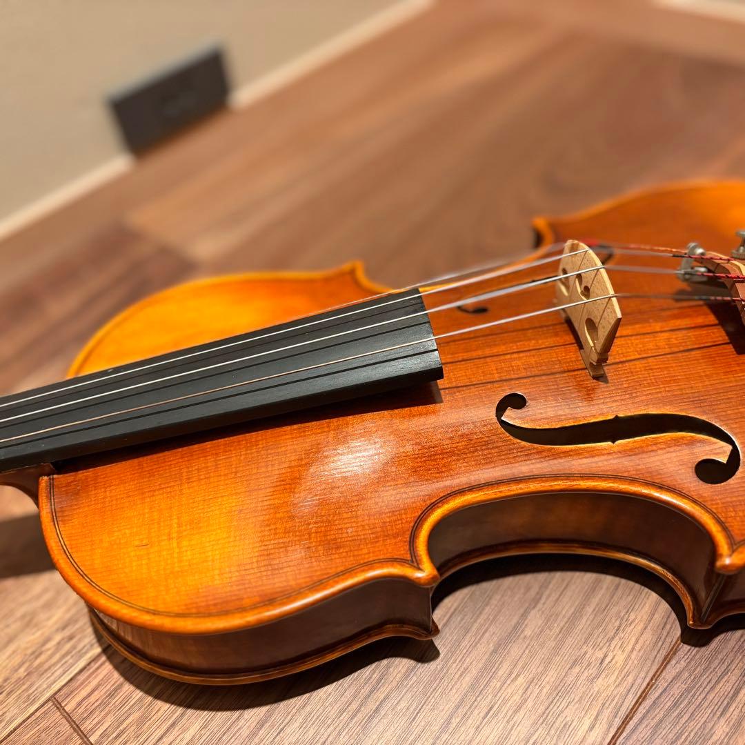 バイオリン　個人作家　Simansa Olsen